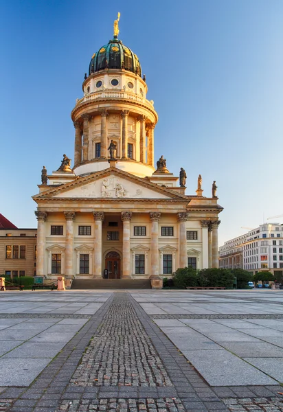 Uma das praças mais bonitas de Berlim, a Gendarmenmarkt , — Fotografia de Stock