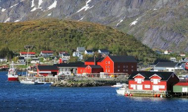 dağ - lofoten, reine ile Norveç Köyü