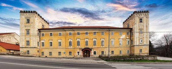 Castel Ziar Nad Hronom Slowakije — Stockfoto