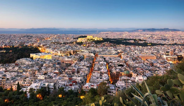 Stadtbild Von Athen Mit Beleuchteter Akropolis Pathenon Und Meer Bei — Stockfoto
