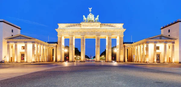 Puerta Berlín Una Noche —  Fotos de Stock