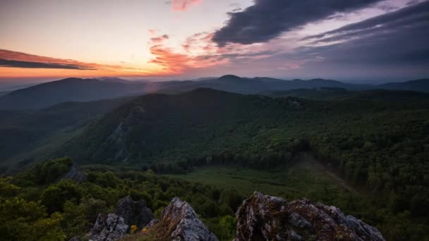 Σλοβακία Time Lapse Vysoka Λόφο Δραματική Ανατολή Του Ηλίου Ορεινή — Αρχείο Βίντεο