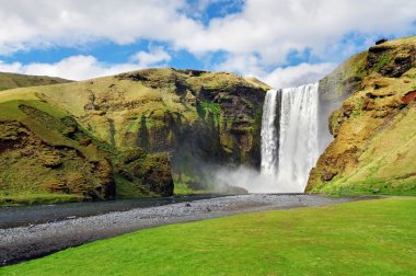 İzlanda şelale