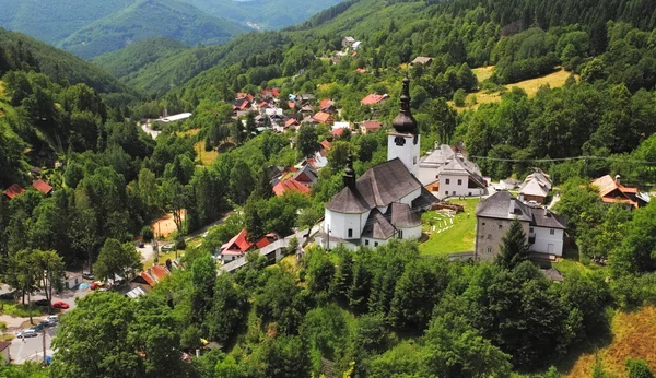 País na Eslováquia - Village Spania Dolina — Fotografia de Stock