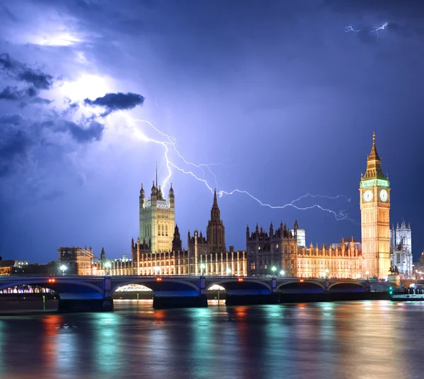 Grand ben et les chambres du parlement, Londres, Royaume-Uni — Photo