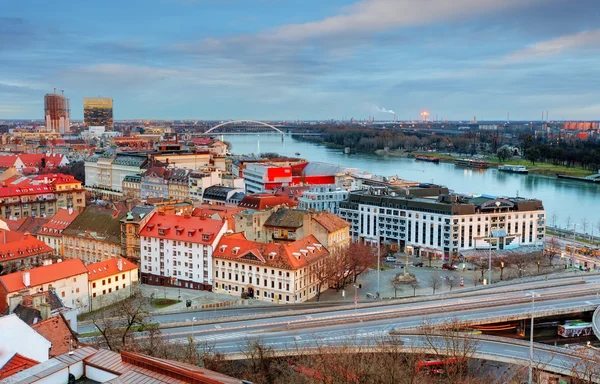 Slowakije - Bratislava's nachts — Stockfoto