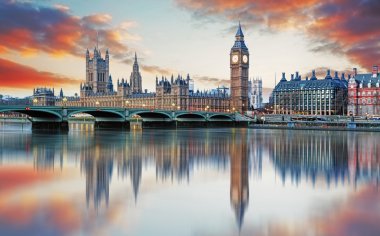 Londra - big Ben'e ve Parlamento, İngiltere evler