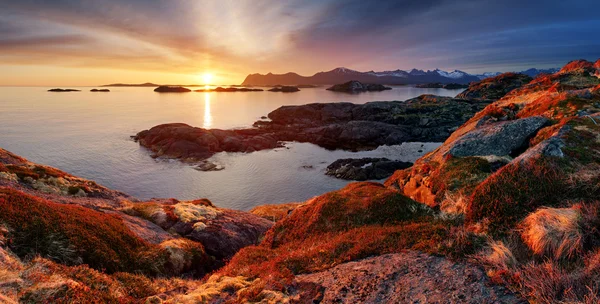 Ocean mountain panorama sunset - Norway — Stock Photo, Image