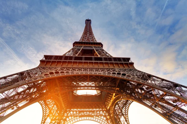 Alba a Parigi, con Torre Eiffel — Foto Stock