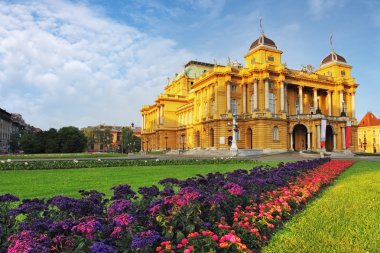 Zagreb - Hırvat Milli theate