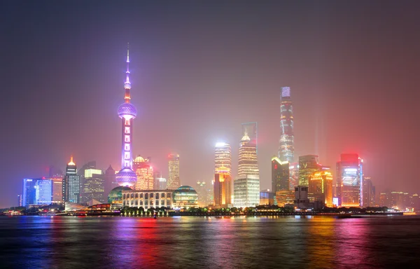 Shanghai på natten — Stockfoto