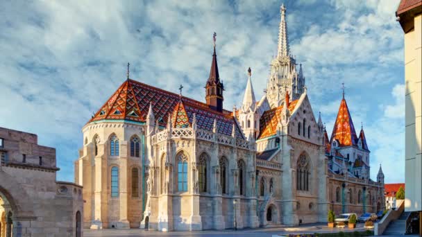 Budapest - Plaza de la iglesia de Mathias, Hungría - Time lapse — Vídeos de Stock