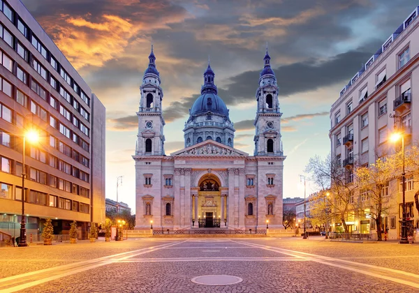 Budapest - St. Stephen-basilika – stockfoto