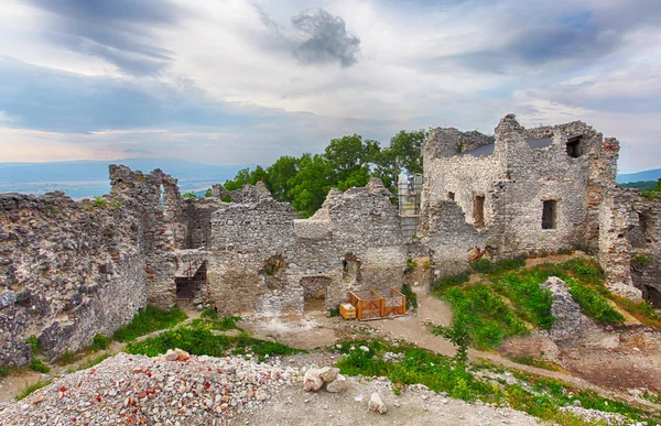 Slovakia castle Tematin — Stock fotografie