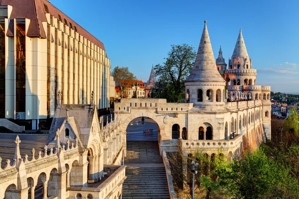 Budapeste - Baluarte dos pescadores ao nascer do sol — Fotografia de Stock