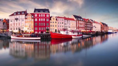 Kopenhag Nyhavn, yeni bağlantı noktası Kopenhag, Danimarka günbatımı