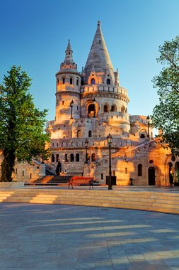 Budapeşte - balıkçı bastion adlı gündoğumu