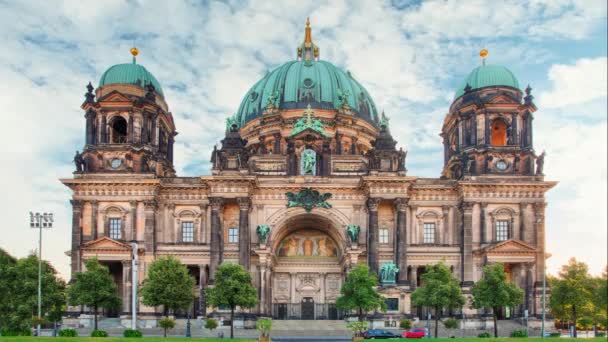 Berlínská katedrála - Berliner dom, časová prodleva na den — Stock video