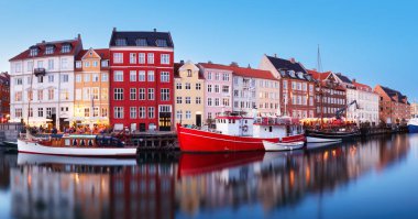 Kopenhag Nyhavn, yeni bağlantı noktası Kopenhag, Danimarka günbatımı