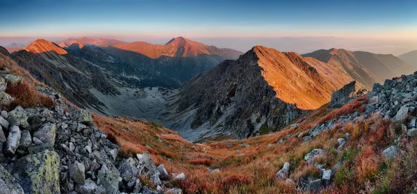 Eslovaquia montaña en otoño — Foto de Stock