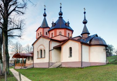 Archangel Michael Ladomirova içinde manastır kilisesi