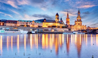 Dresden Elbe, Saksonya, Almanya üzerinde görünümünü
