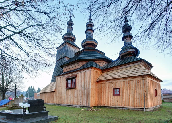 Ladomirova - träkyrka — Stockfoto