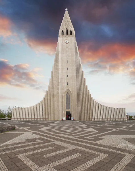 Catedral Hallgrimskirkja, Reykjavik . — Fotografia de Stock