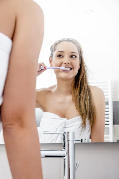 In the bathroom. — Stock Photo, Image