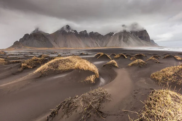 Vesturhorn Mountain Fekete Homokdűnék Izland — Stock Fotó
