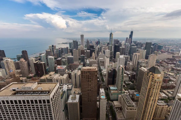 Chicago Şehir Merkezi Güzel Bulutlu Gökyüzü — Stok fotoğraf