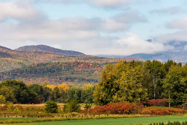 Красочные Горы Мэне Осенью — стоковое фото