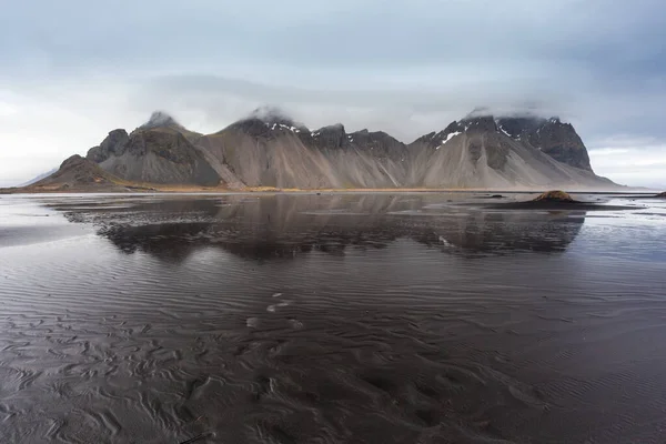 Vesturhorn Mountain Black Sand Dunes Ισλανδία — Φωτογραφία Αρχείου
