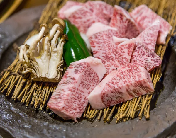 Saga Japoneză Carne Vită Brută Pentru Grătar Friptură — Fotografie, imagine de stoc