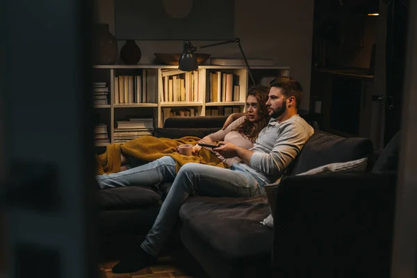 Couple Relaxing Sofa Home Watching Television — Stock Photo, Image
