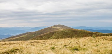 Piliptse dağ görünümünde.