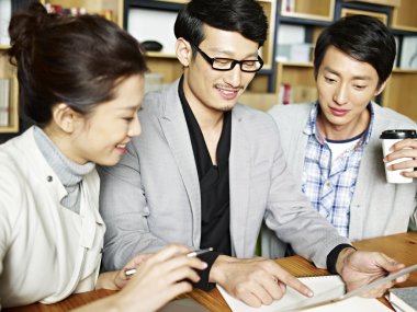 birlikte çalışma office Asya iş takım