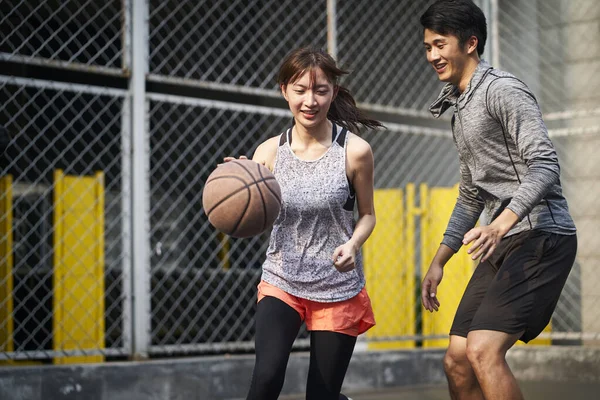 Jeune Asiatique Couple Copain Copine Jouer Basket Pour Amusant Sur — Photo