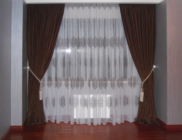 Hermoso Tul Cortinas Interior —  Fotos de Stock