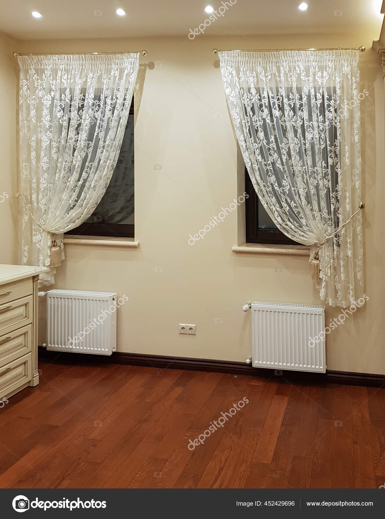 short curtains