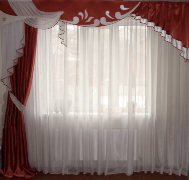         Perde, lambrequin ve tül.                        