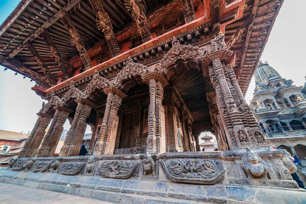 Katmandú Nepal Febrero 2021 Antiguo Templo Estupa Plaza Patan Durbar —  Fotos de Stock