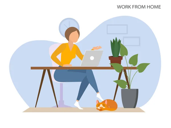 一个在家里工作的女人呆在家里 一个女人坐在办公桌前 在笔记本电脑上工作 房间里舒适舒适 自由职业和远程工作的概念 现代矢量图解 — 图库矢量图片