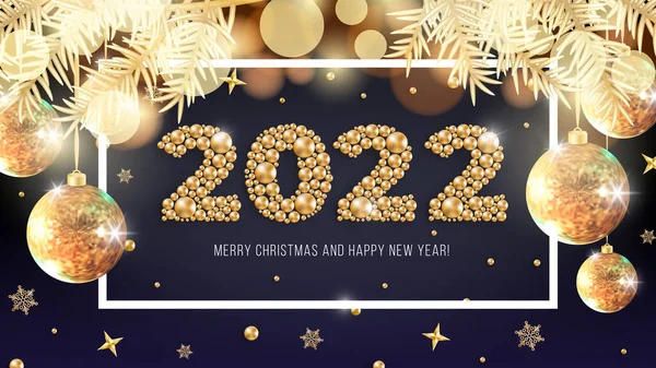 ハッピーニューイヤー2022と光沢のあるボケベクトル背景にビーズ 黄金のトウヒの枝やクリスマスボールの数とメリークリスマスゴールドグリーティングカードのデザイン — ストックベクタ