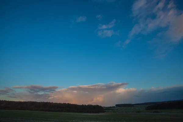 Krajina na jaře — Stock fotografie