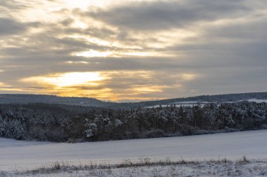 Thüringen 'de karlı kış manzarası