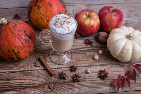 Pumpkin Spice Latte Orange Pumpkin Background Wooden Table — Stock Photo, Image