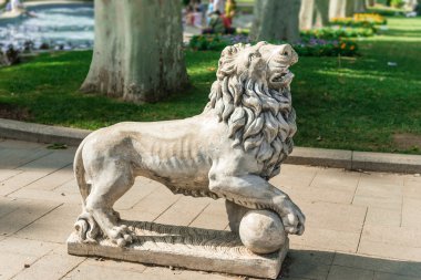 Gülhane Parkı, istanbul aslan heykeli