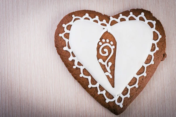 Pan di zenzero fatto in casa a forma di cuore — Foto Stock