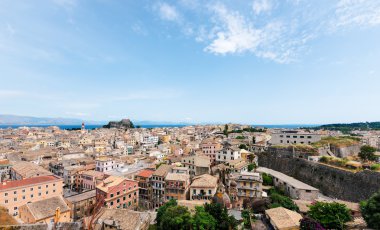 Şehir St. Spyridon kilise, Korfu üzerinde yeni kale üzerinden havadan görünümü